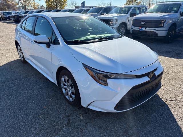 Used 2023 Toyota Corolla LE image 7