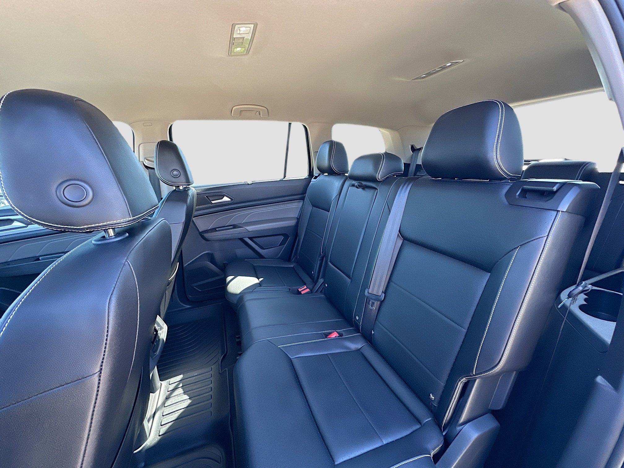 Used 2023 Volkswagen Atlas SE image 22