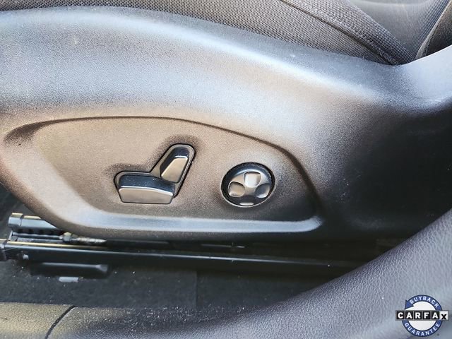 Used 2019 Jeep Renegade Latitude w/ Cold Weather Group image 22