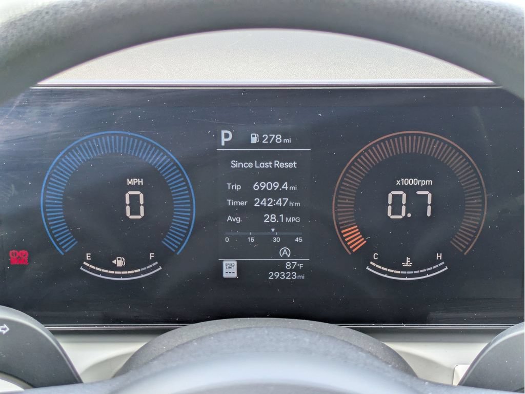 Used 2025 Hyundai Tucson SEL FWD image 13