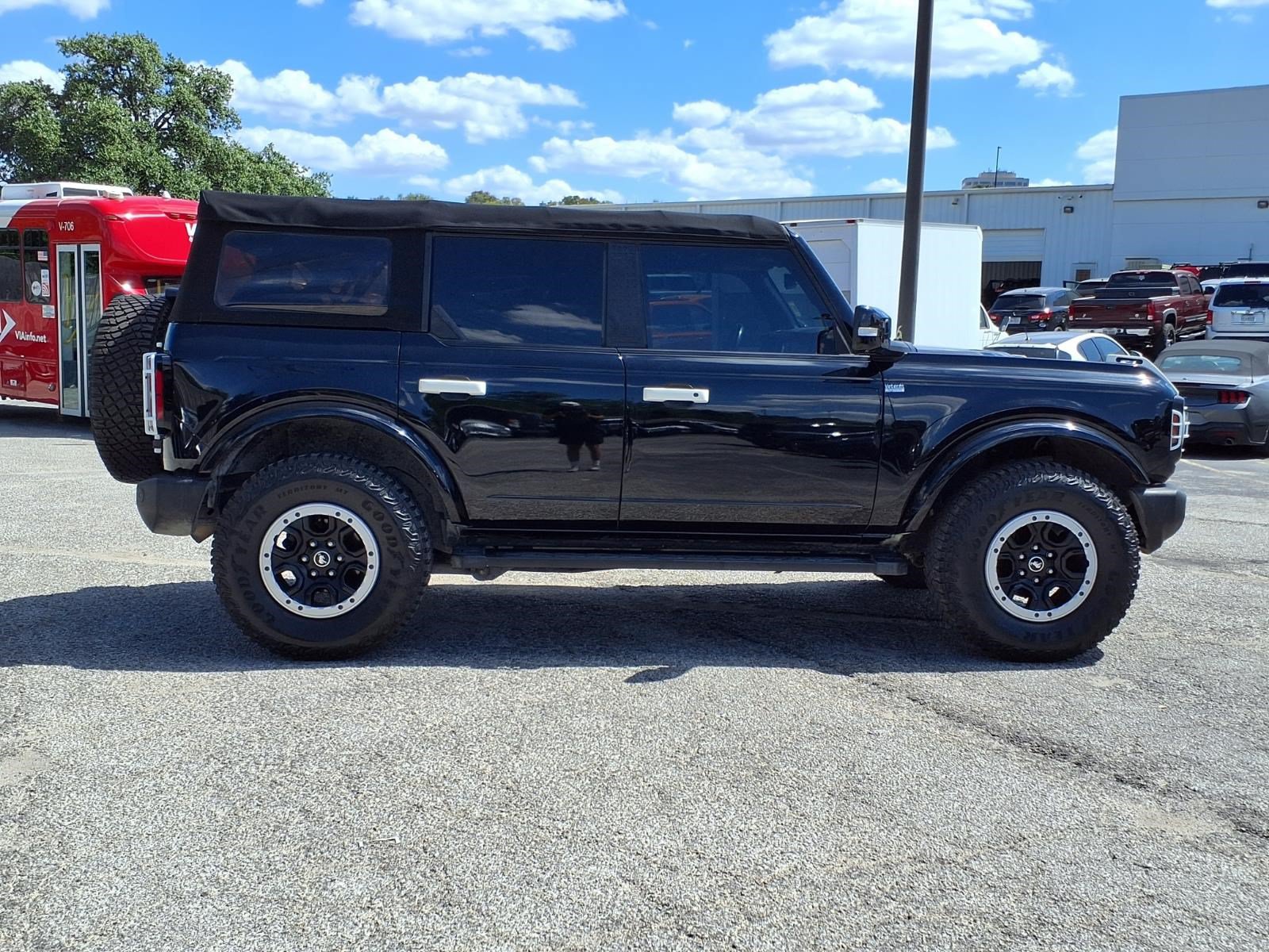 Certified 2021 Ford Bronco Outer Banks AWD/4WD image 5