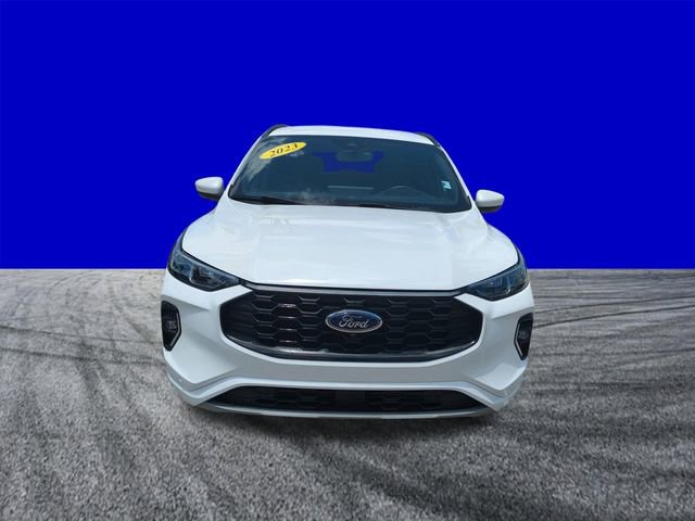 Certified 2023 Ford Escape ST-Line Elite w/ Premium Technology Package AWD/4WD image 9