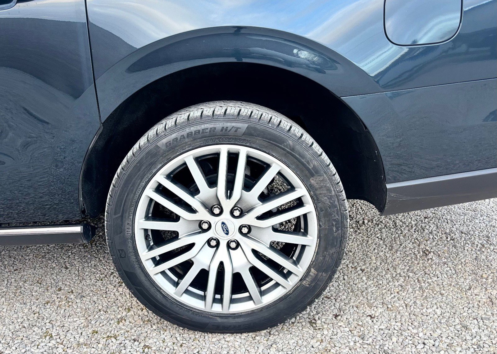 Certified 2022 Ford Expedition Max Limited image 16