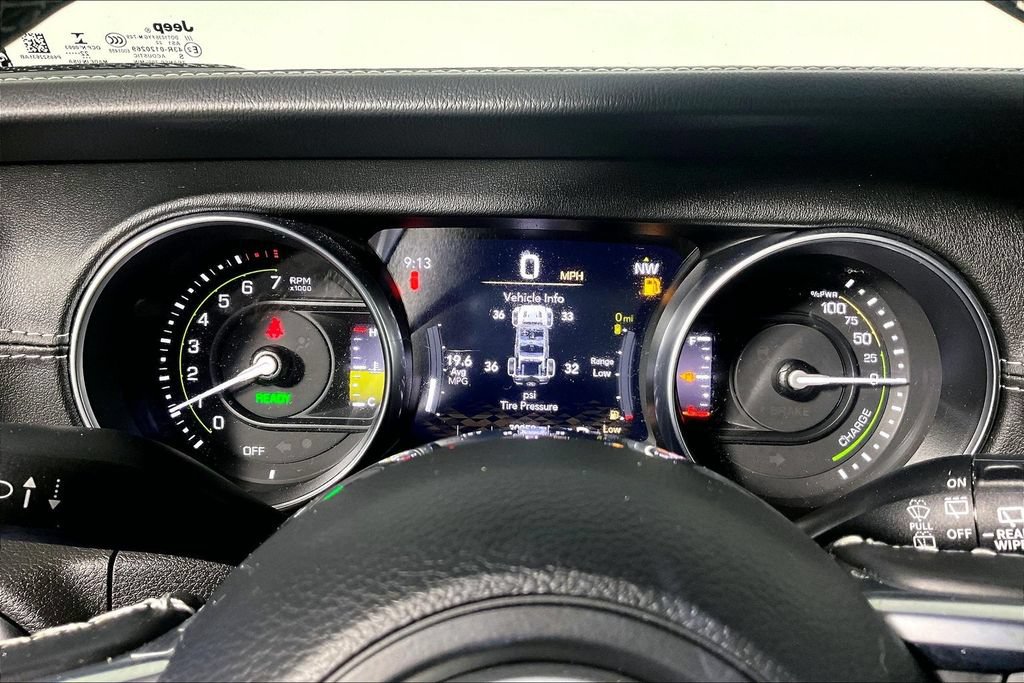 Used 2023 Jeep Wrangler Unlimited Sahara w/ Cold Weather Group AWD/4WD image 20