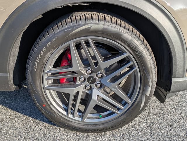 Certified 2026 Ford Explorer ST-Line w/ ST-Line Street Pack RWD image 11