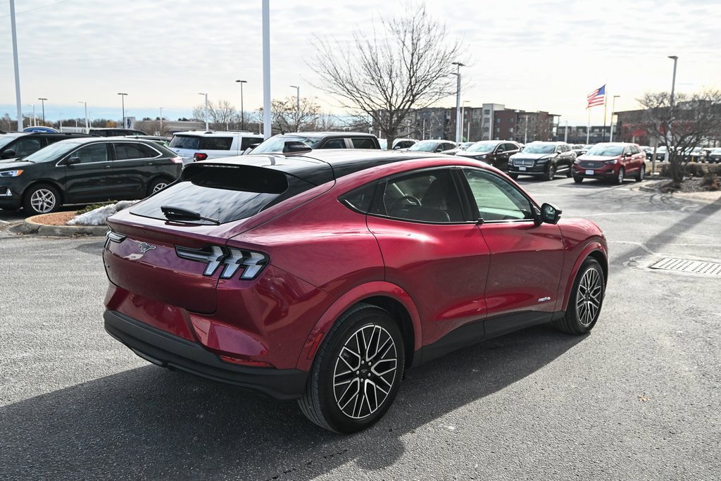 Certified 2025 Ford Mustang Mach-E Premium image 8