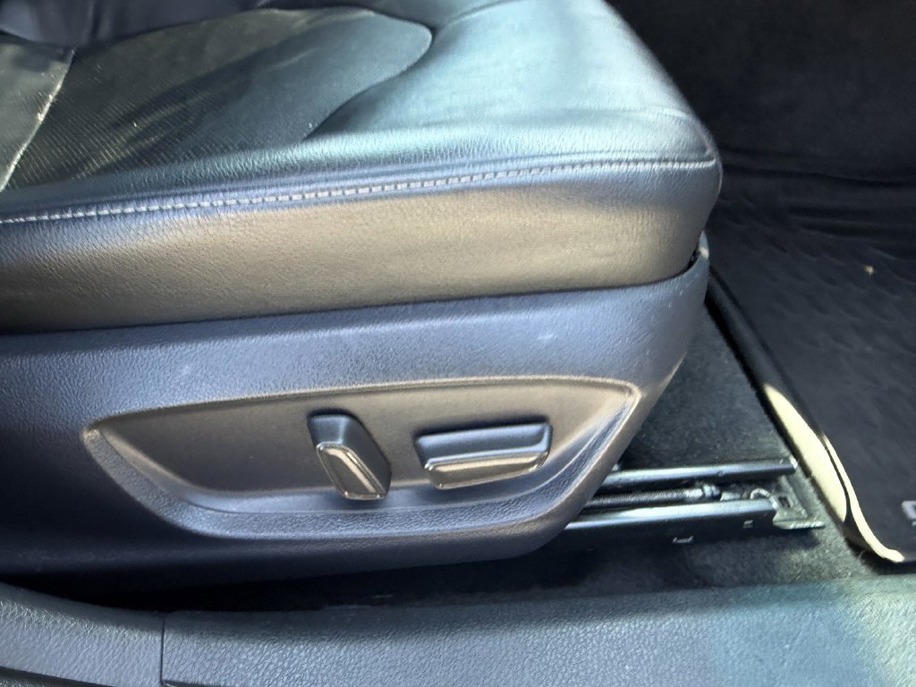 Used 2018 Toyota Camry XSE w/ Driver Assist Package FWD image 9