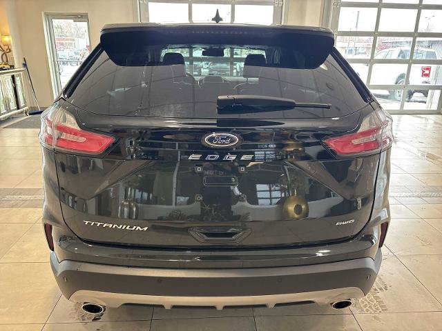 Certified 2024 Ford Edge Titanium w/ Equipment Group 301A image 4