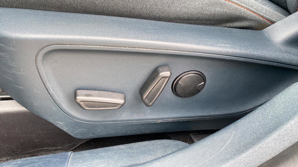 Certified 2024 Ford Maverick XLT w/ XLT Luxury Package image 23