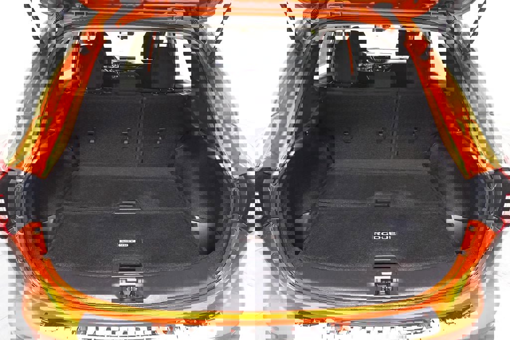 Used 2021 Nissan Rogue Sport SV image 26