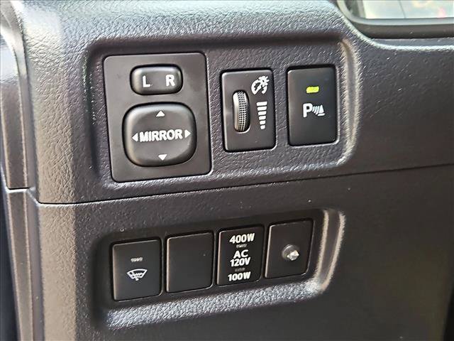 Used 2019 Toyota 4Runner Limited AWD/4WD image 23