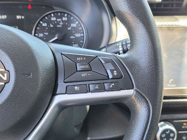 Used 2023 Nissan Kicks SV FWD image 23