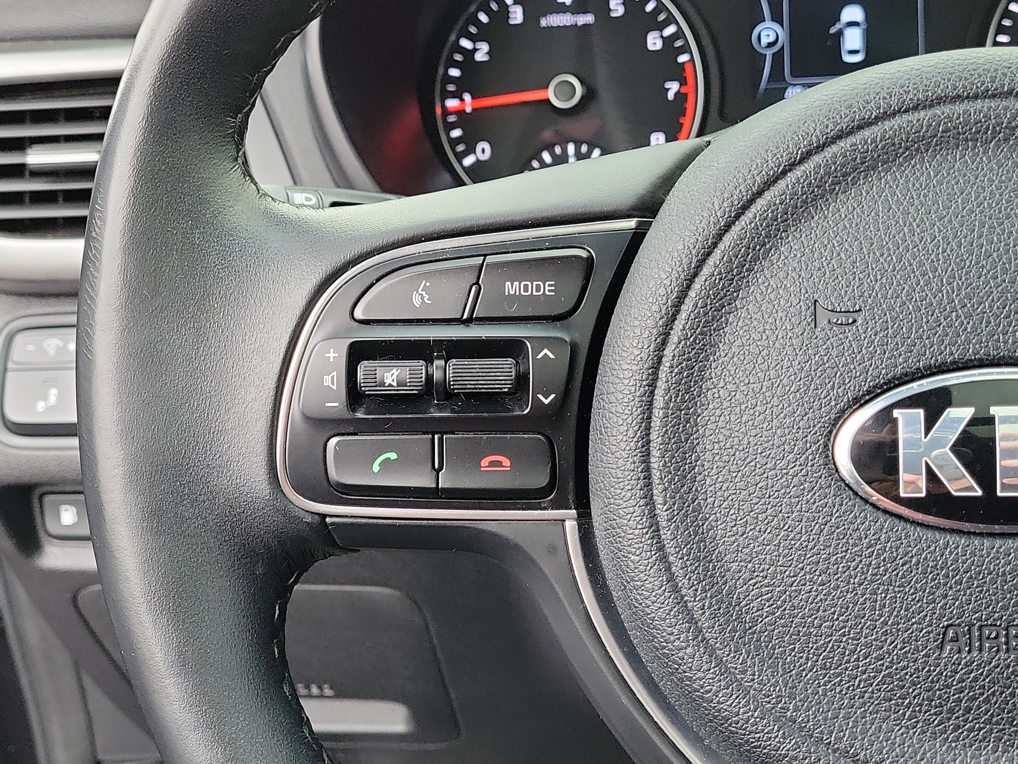 Used 2018 Kia Optima S w/ Pano Sport Package image 22