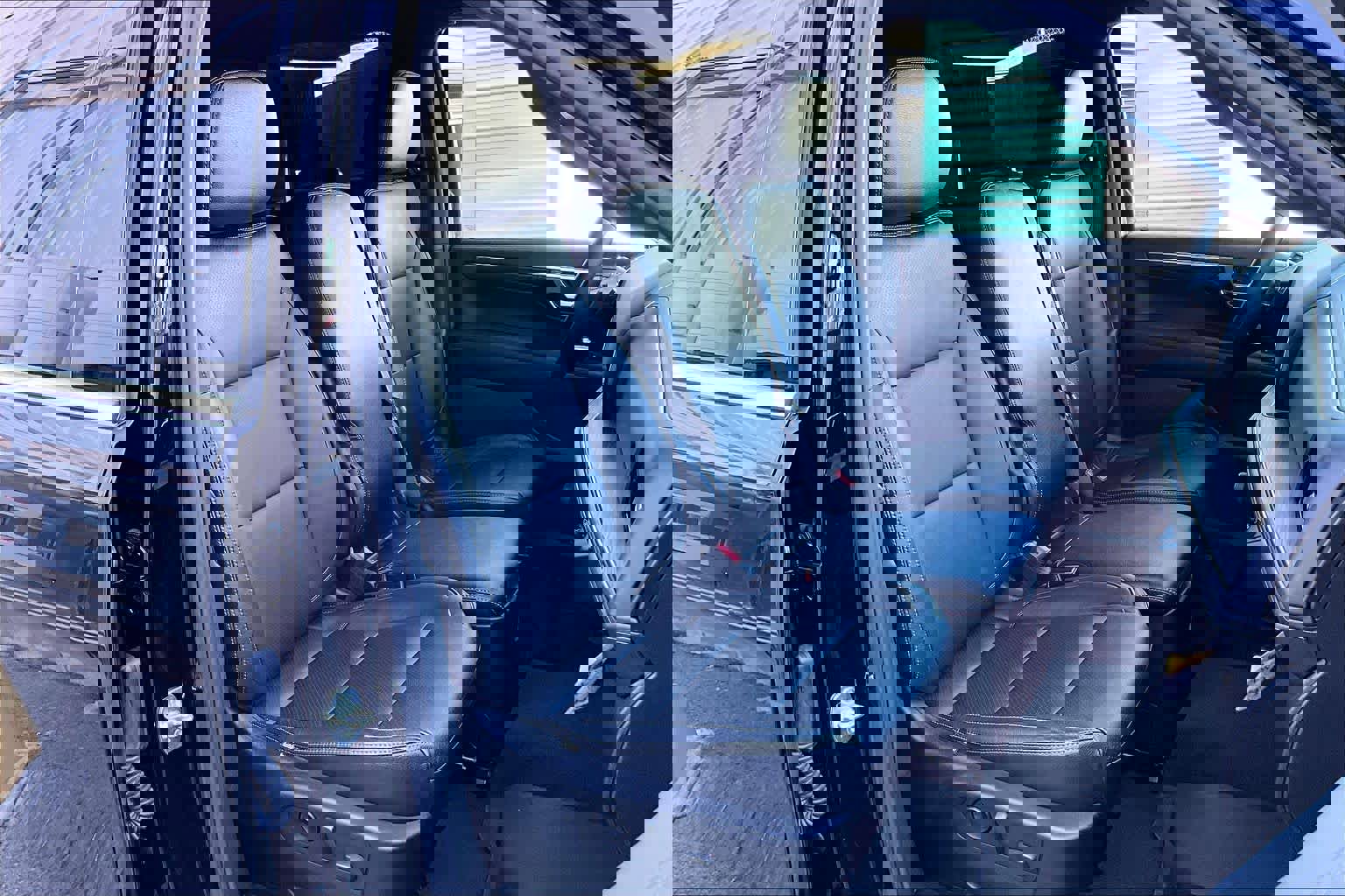 Used 2025 Chevrolet Tahoe LS image 8