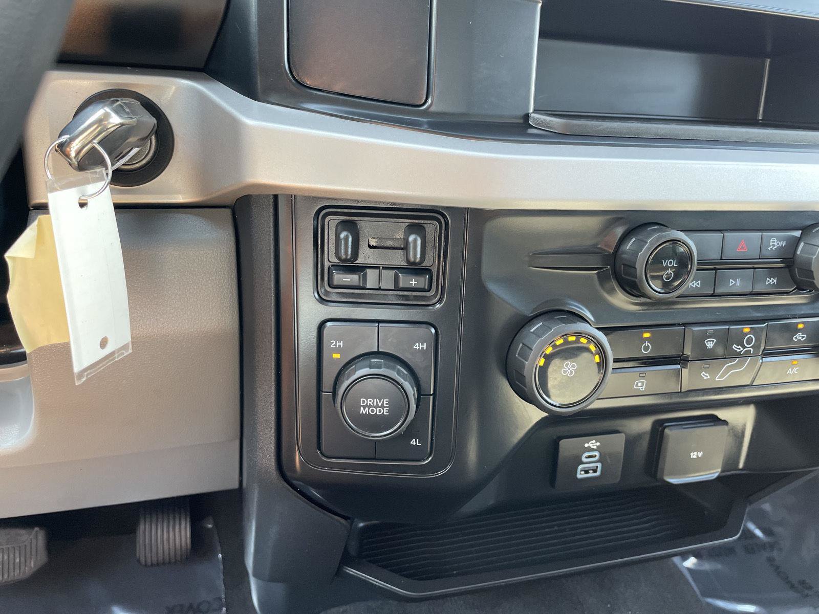Certified 2026 Ford F250 XLT AWD/4WD image 26