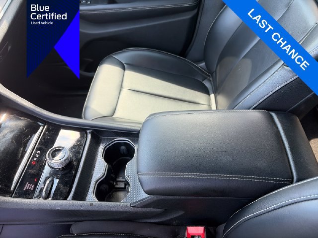 Used 2025 Jeep Grand Cherokee L Limited AWD/4WD image 22