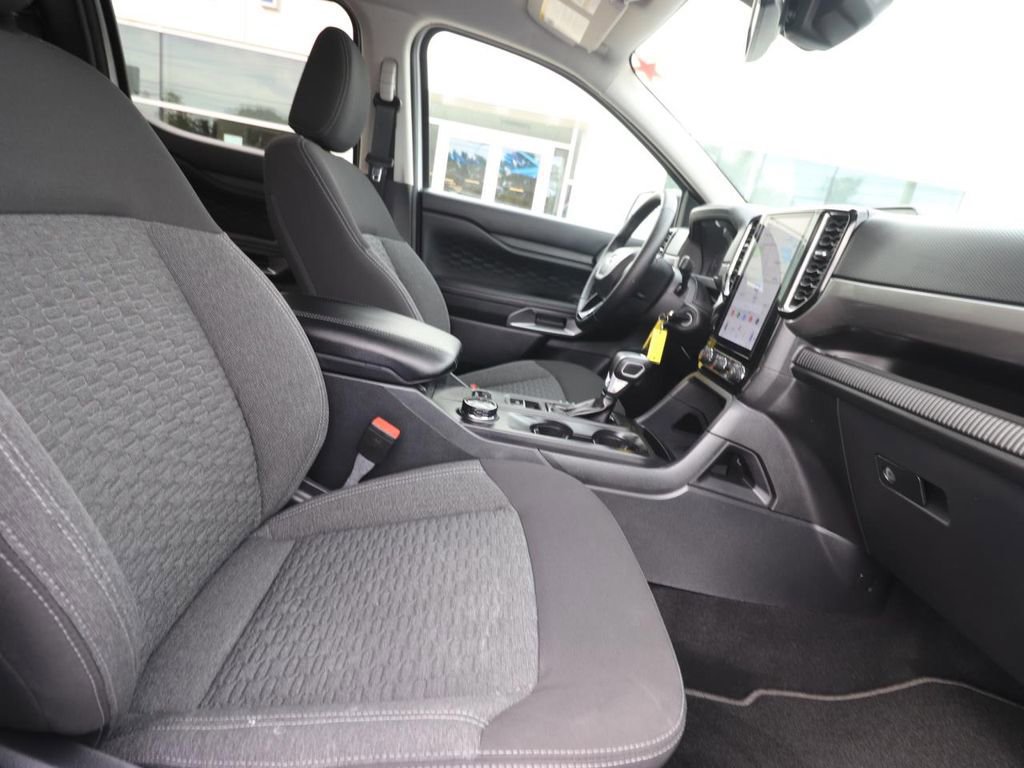 Certified 2025 Ford Ranger XLT w/ FX4 Off-Road Package image 15