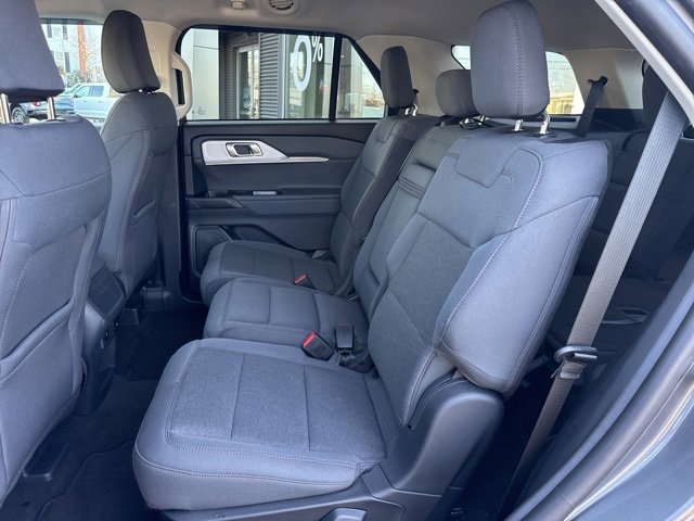 Certified 2025 Ford Explorer Active image 40