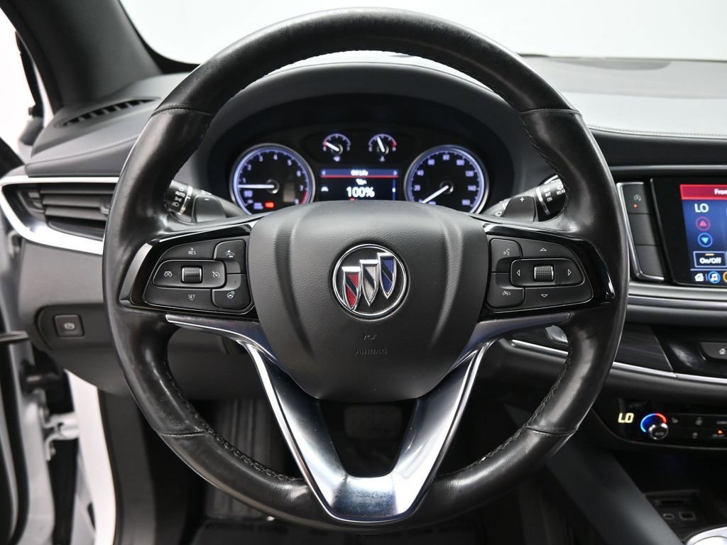 Used 2022 Buick Enclave Essence image 39