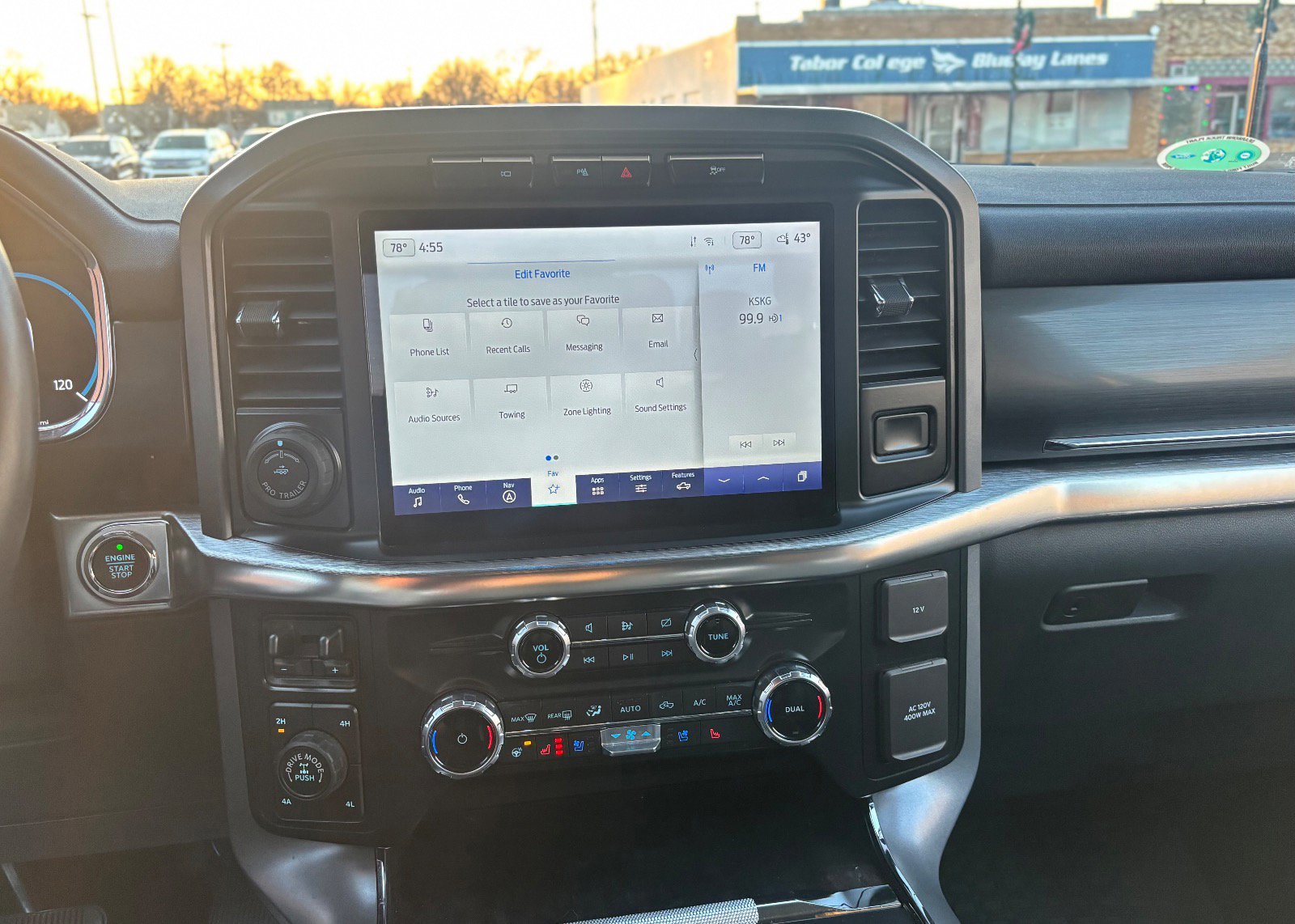 Certified 2022 Ford F150 Lariat w/ Equipment Group 502A High image 43