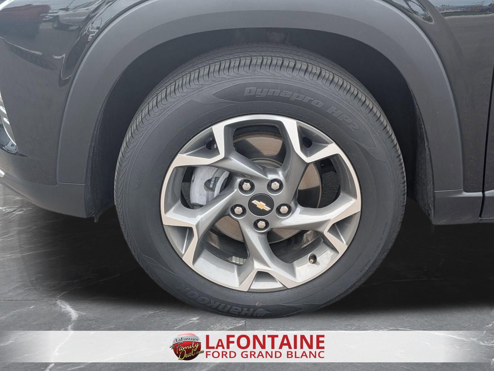 Used 2024 Chevrolet Trax LT w/ Driver Confidence Package FWD image 31