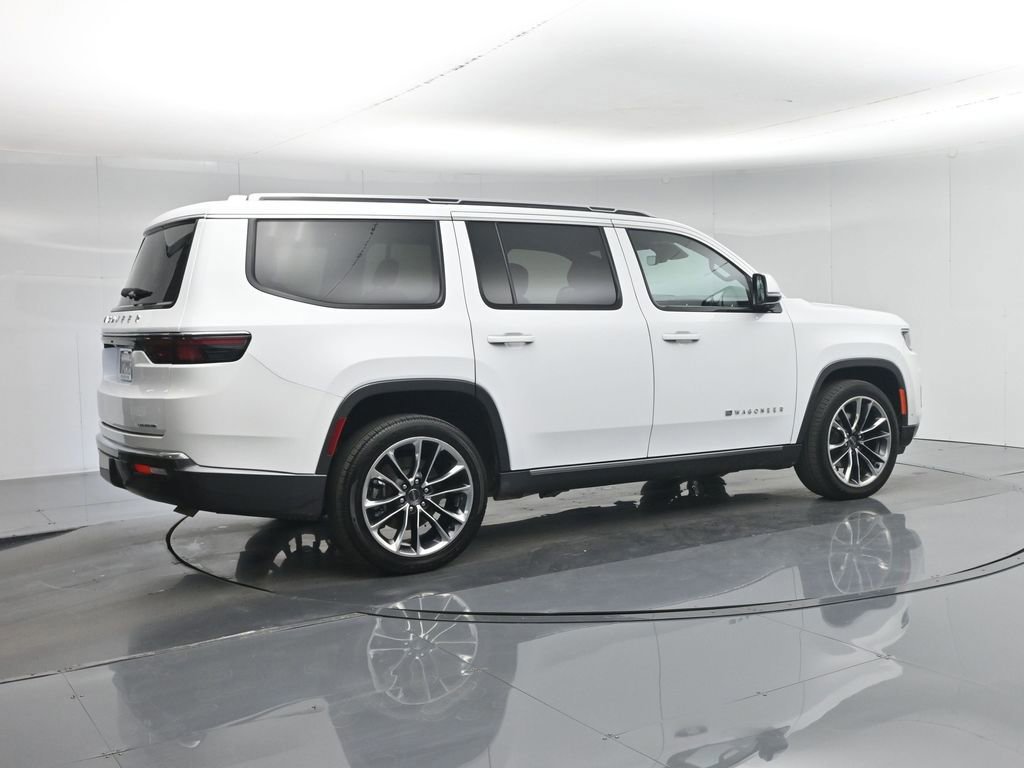 Used 2022 Jeep Wagoneer Series III w/ Premium Group I image 13