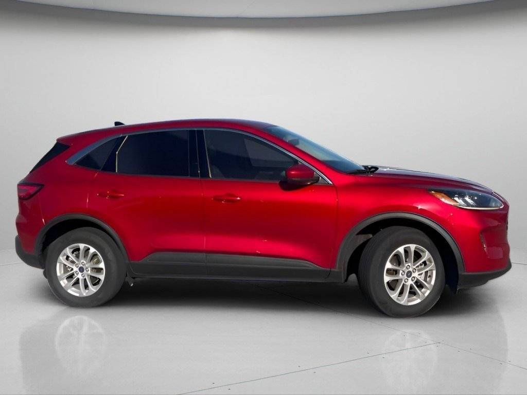 Certified 2020 Ford Escape SE AWD/4WD image 3