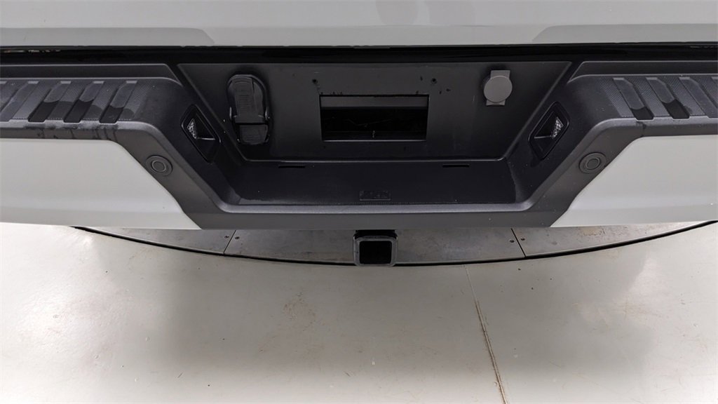 Certified 2023 Ford F150 XLT w/ Equipment Group 302A High image 6