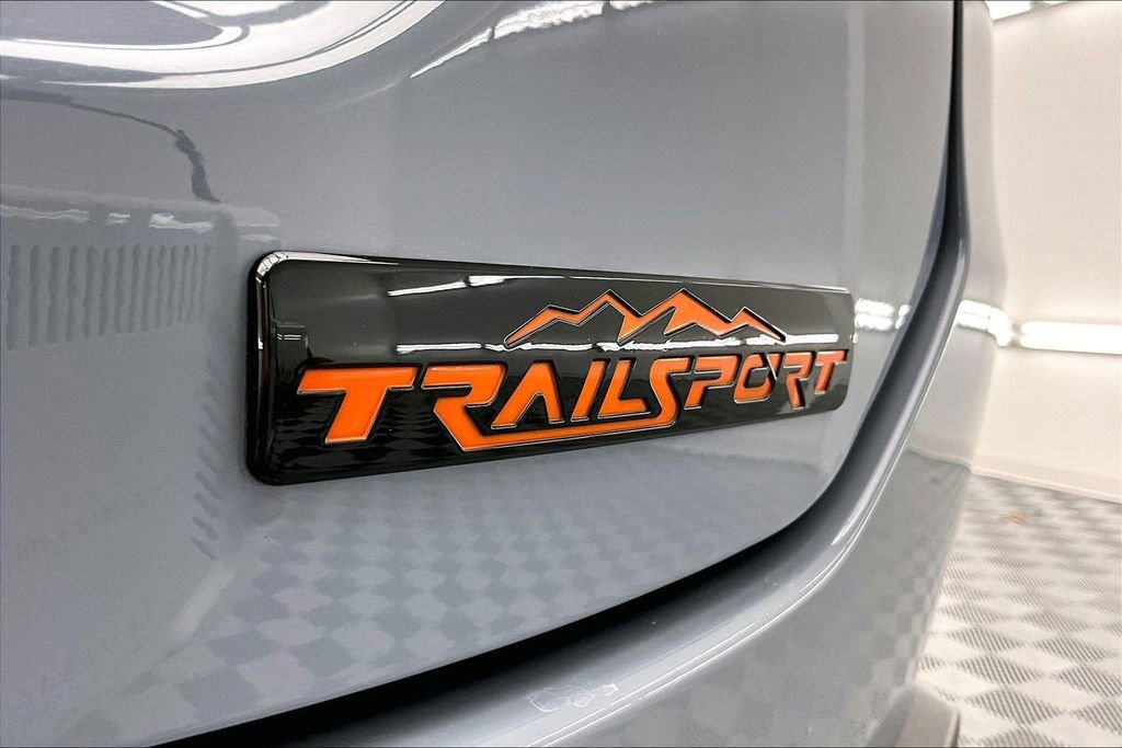 Used 2023 Honda Pilot TrailSport image 10