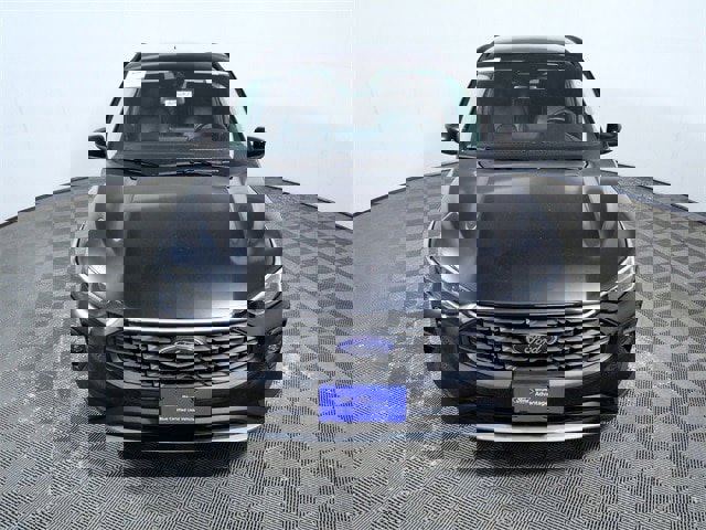 Certified 2025 Ford Escape Platinum image 3