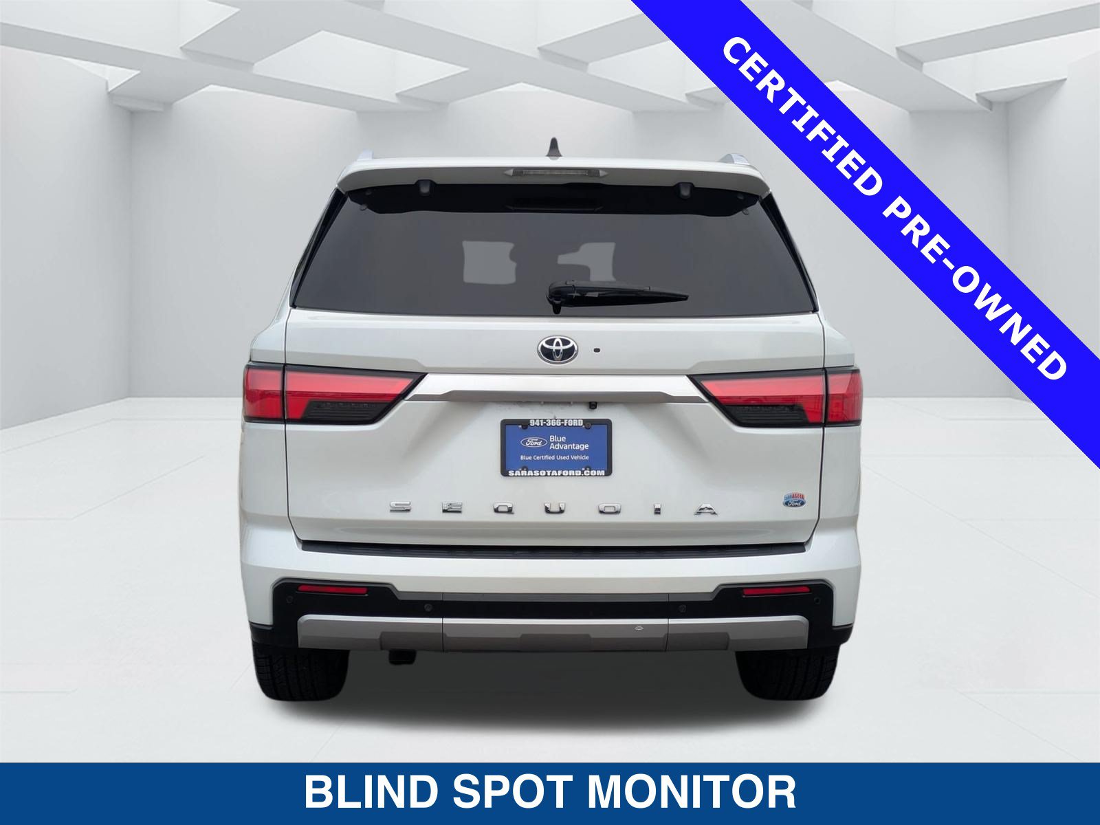 Used 2024 Toyota Sequoia Capstone AWD/4WD image 6