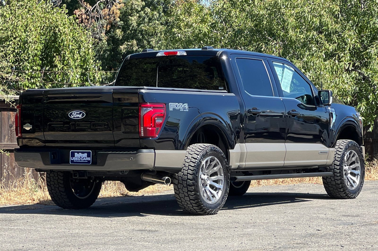 Certified 2025 Ford F150 King Ranch w/ FX4 Off-Road Package AWD/4WD image 4