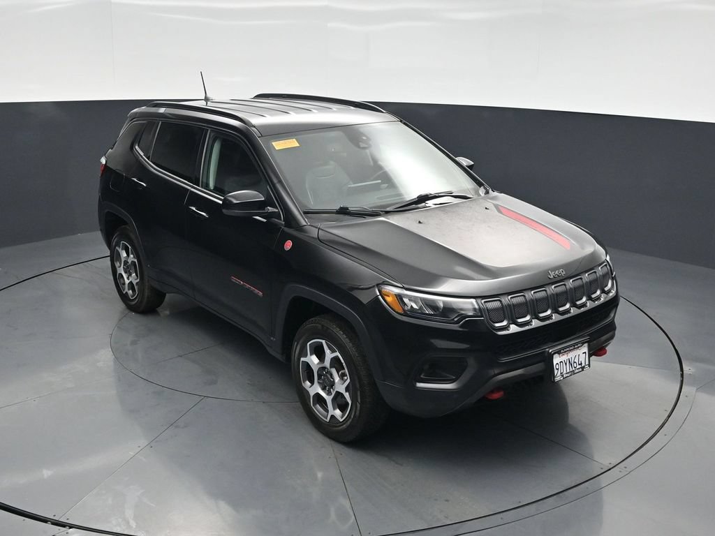 Used 2022 Jeep Compass Trailhawk AWD/4WD image 30