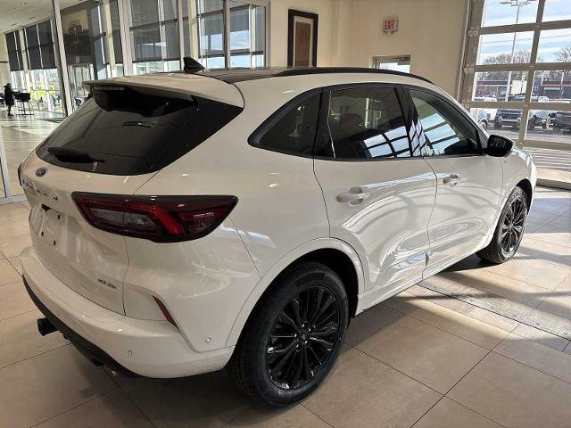 Certified 2023 Ford Escape ST-Line Elite w/ Premium Technology Package image 5