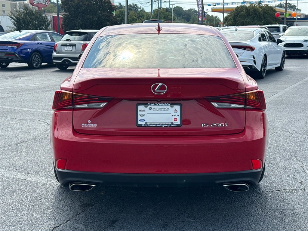 Used 2017 Lexus IS 200t image 4