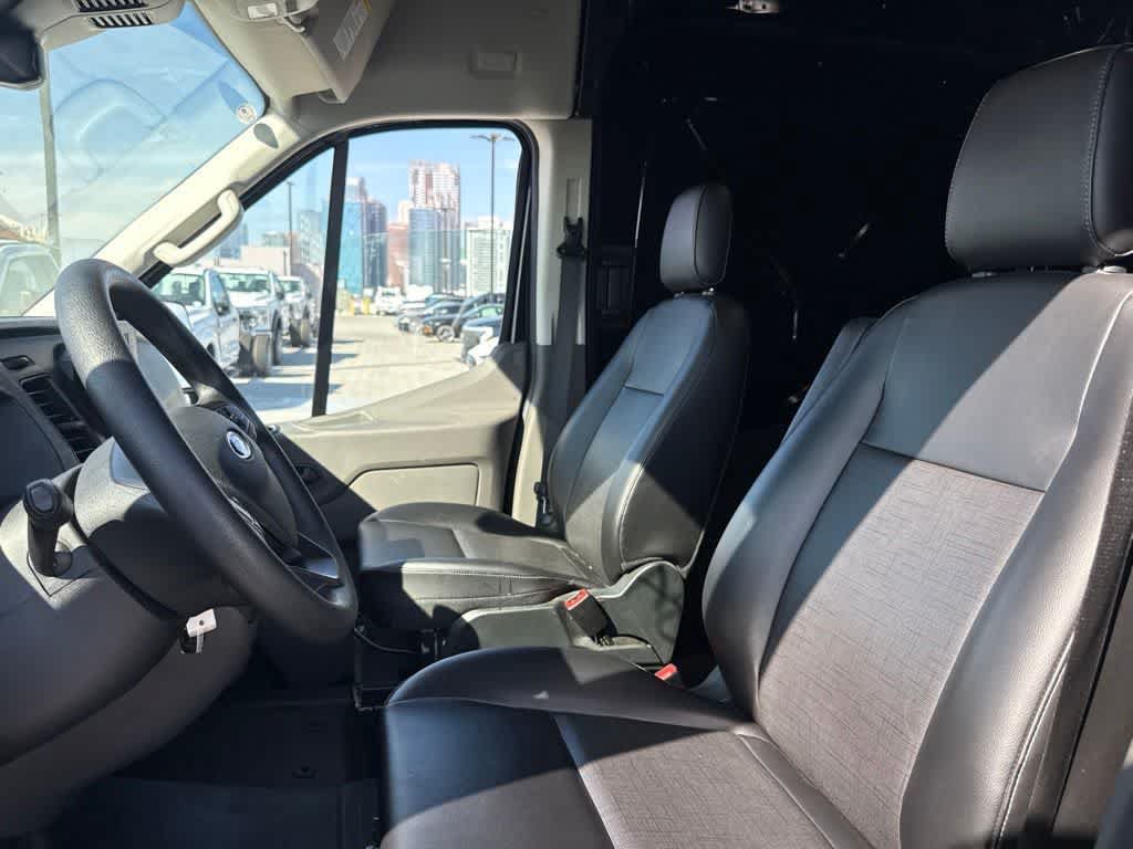 Certified 2025 Ford Transit 250 148 Medium Roof RWD image 12