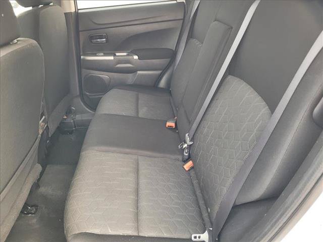 Used 2020 Mitsubishi Outlander Sport SE FWD image 11