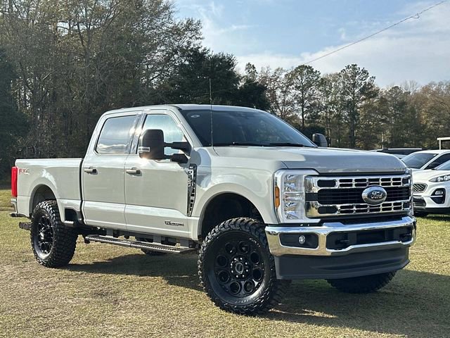 Certified 2025 Ford F250 XLT w/ FX4 Off-Road Package image 2