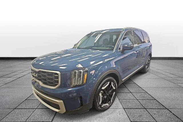 Used 2025 Kia Telluride S FWD video 1