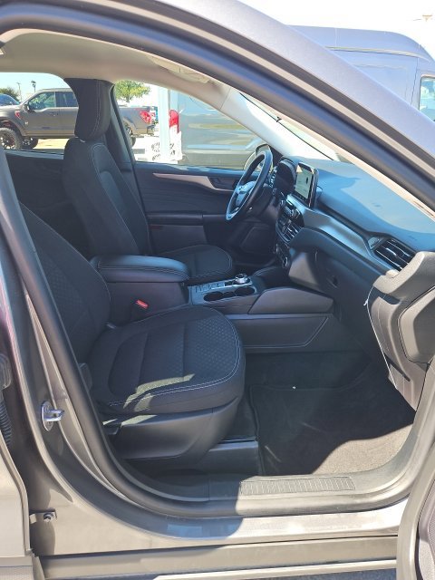 Certified 2024 Ford Escape Active FWD image 9