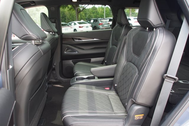 Used 2025 INFINITI QX60 Autograph w/ Cargo Package AWD/4WD image 26