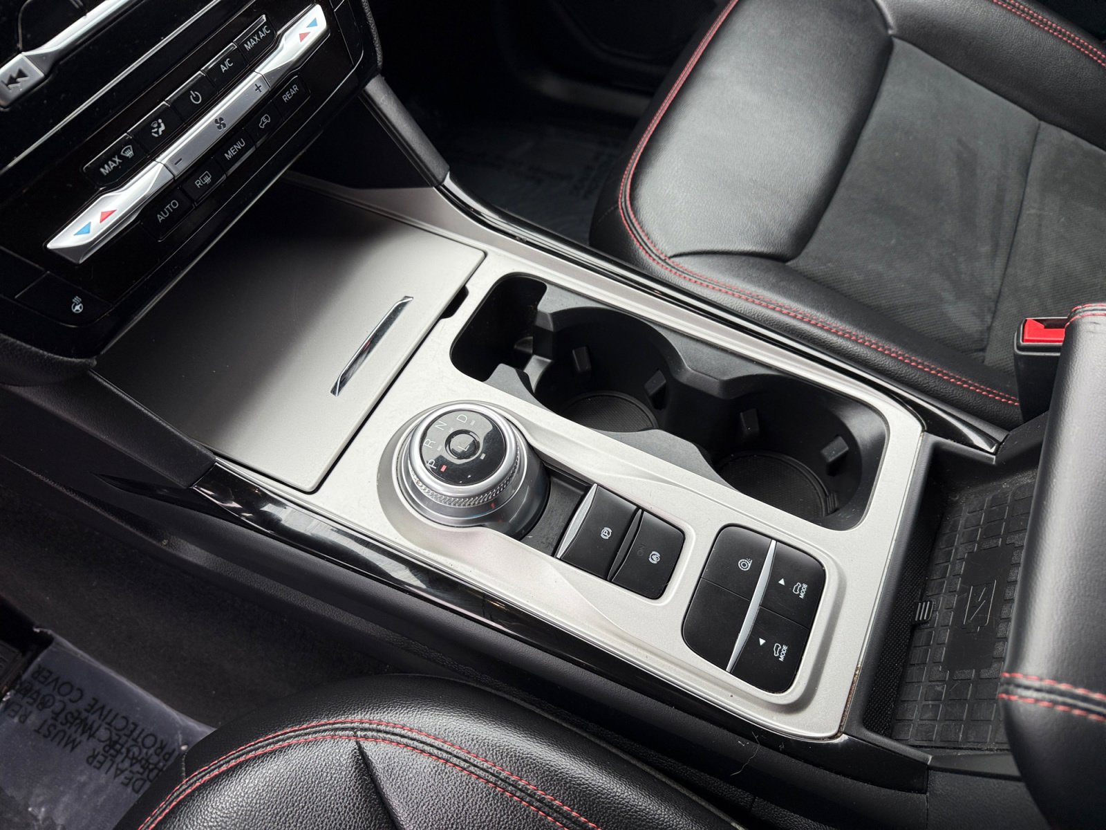 Certified 2022 Ford Explorer ST-Line image 13