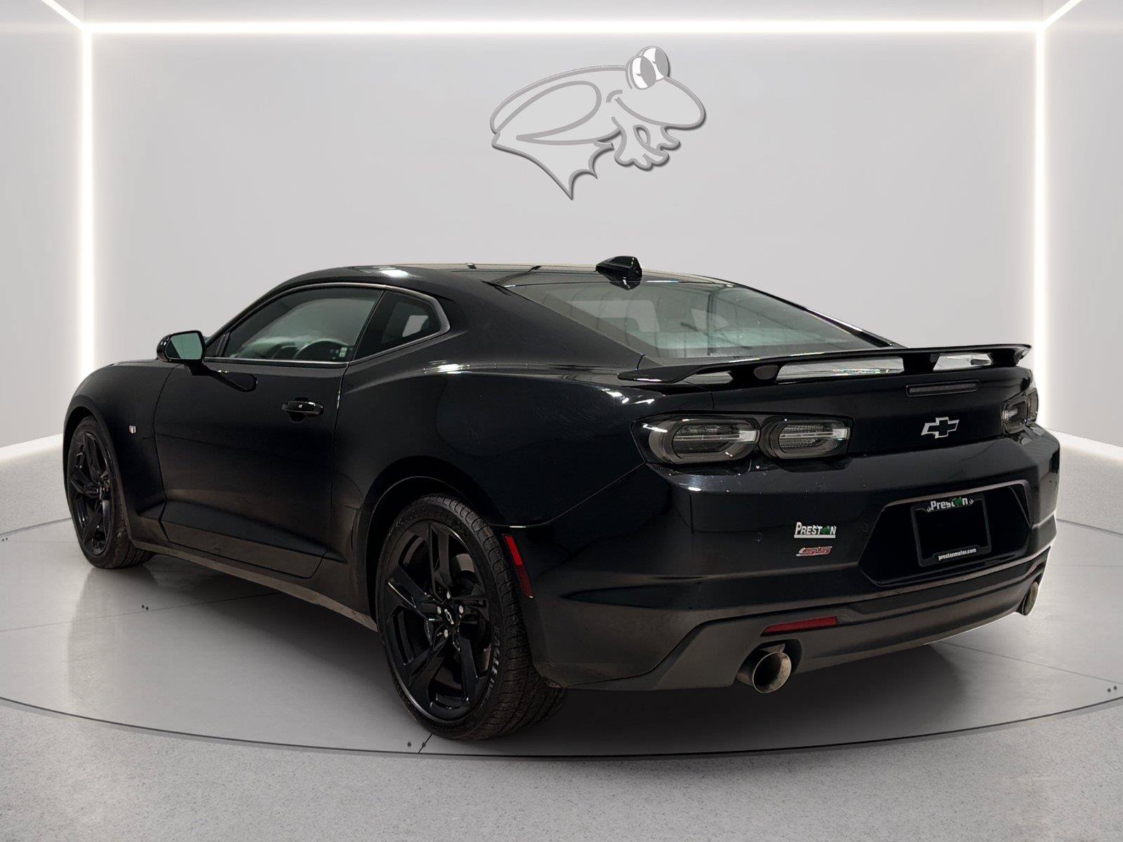 Used 2023 Chevrolet Camaro SS RWD image 3