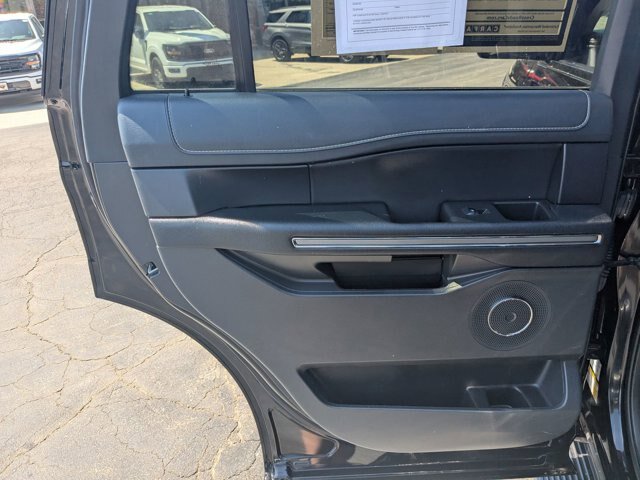 Certified 2024 Ford Expedition XLT RWD image 27