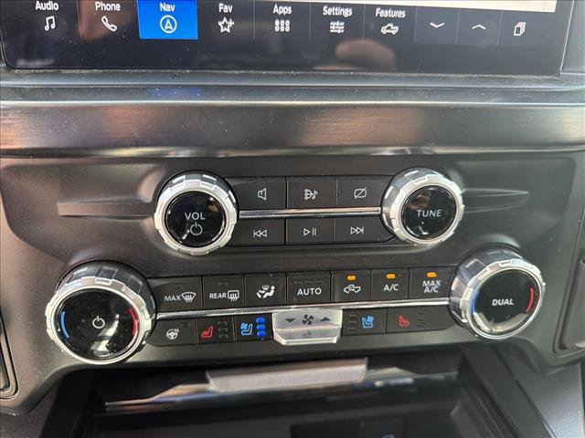 Certified 2024 Ford F250 Lariat w/ Lariat Ultimate Package AWD/4WD image 15