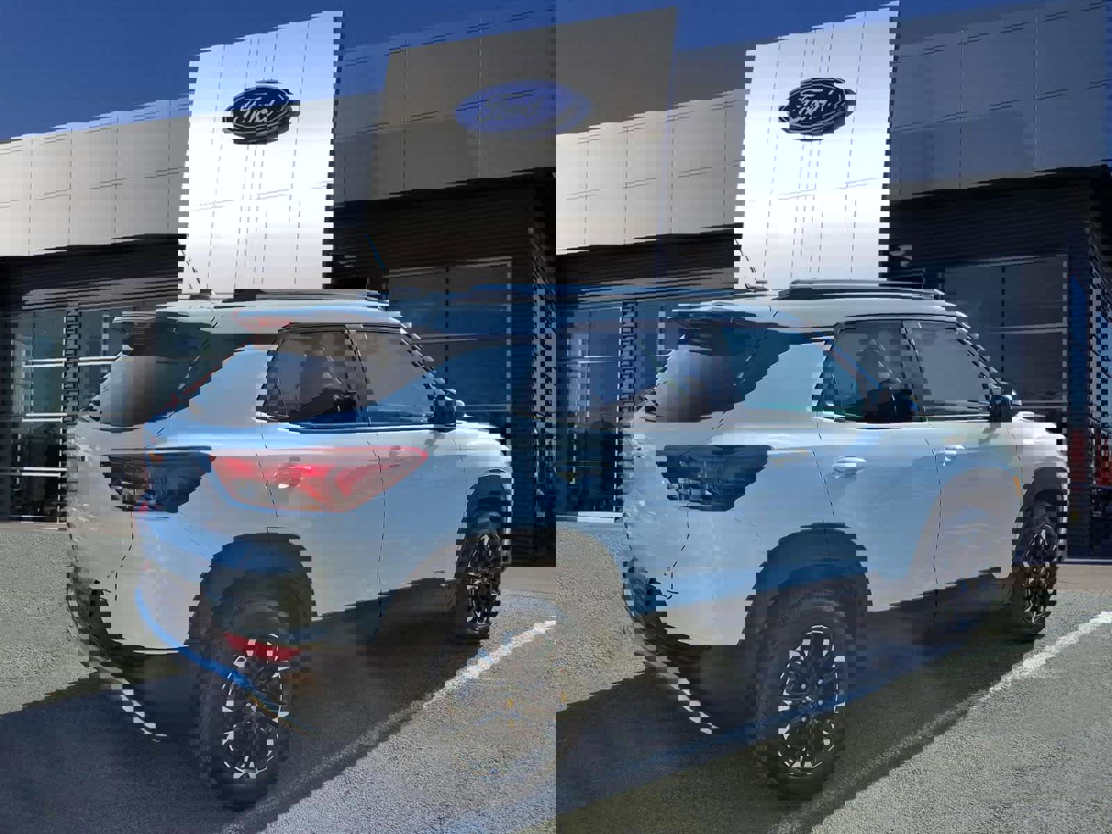 Used 2023 Chevrolet TrailBlazer LT w/ Convenience Package image 3