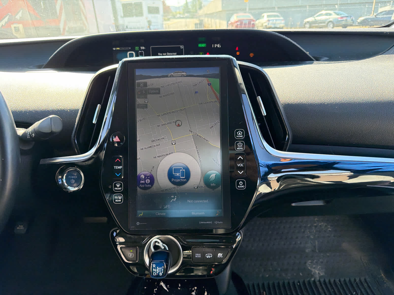 Used 2022 Toyota Prius Prime XLE FWD image 10