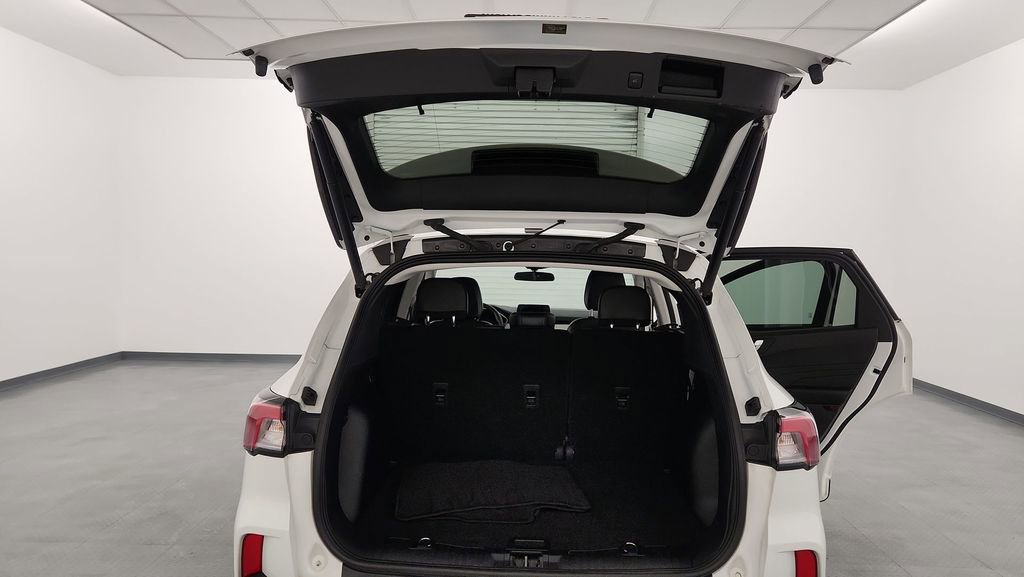 Certified 2022 Ford Escape SEL image 23