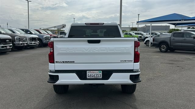 Used 2023 Chevrolet Silverado 1500 Custom w/ LPO, Dark Essentials Package RWD image 4