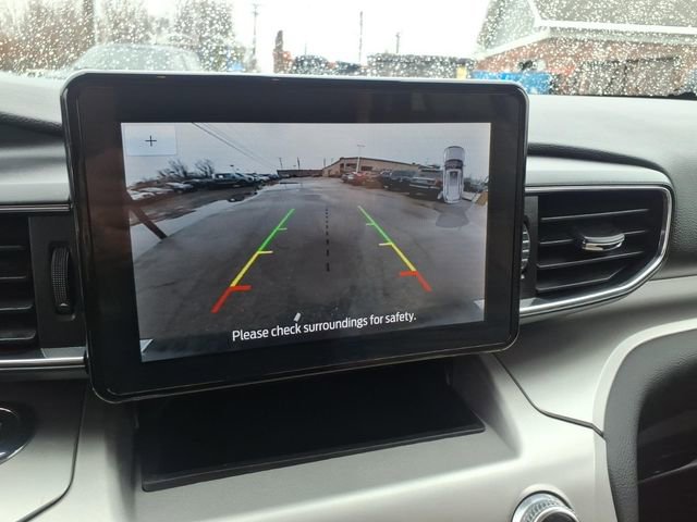 Certified 2022 Ford Explorer XLT w/ Equipment Group 202A image 21